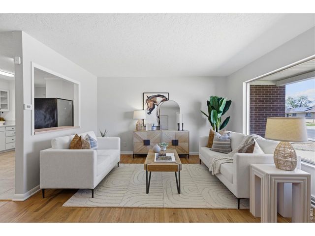 2216 12th St, Greeley, CO 80631