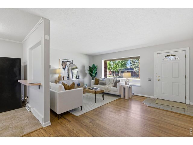 2216 12th St, Greeley, CO 80631