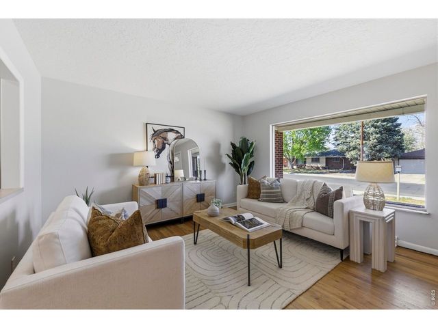 2216 12th St, Greeley, CO 80631