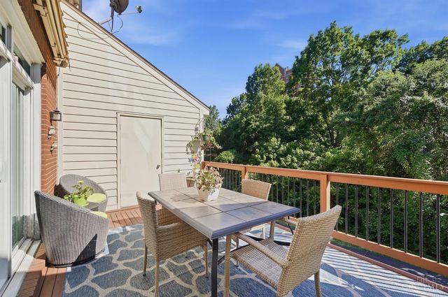 3415 Golden Avenue, Cincinnati, OH 45226