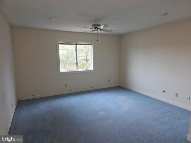 325 HARRISONVILLE RD, Mullica Hill, NJ 08062