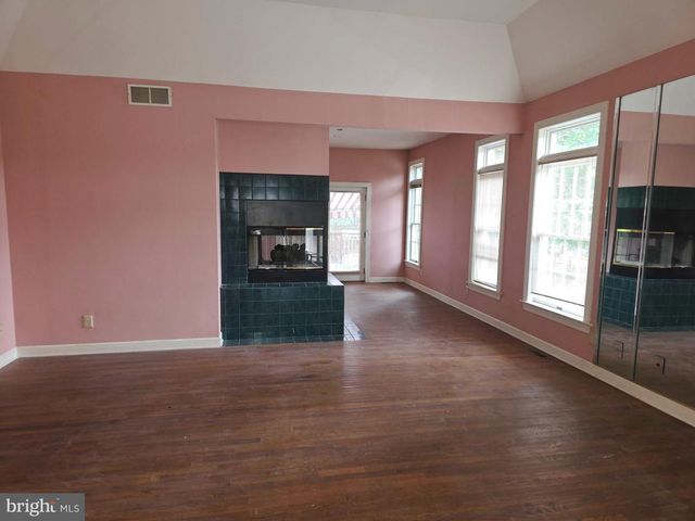 325 HARRISONVILLE RD, Mullica Hill, NJ 08062