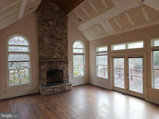 325 HARRISONVILLE RD, Mullica Hill, NJ 08062