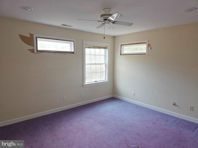 325 HARRISONVILLE RD, Mullica Hill, NJ 08062