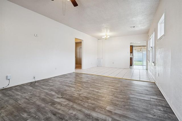 2004 NW 15th Street, Oklahoma City, OK 73106