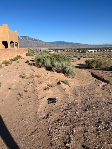6040 Chayote Road NE, Rio Rancho, NM 87144