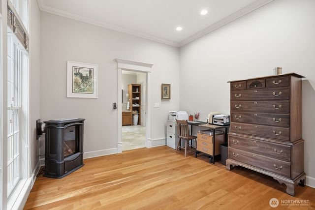 19827 223rd Avenue NE, Woodinville, WA 98077