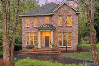 19827 223rd Avenue NE, Woodinville, WA 98077