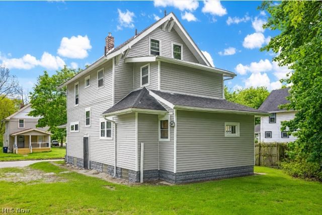 1390 Curtis Street, Akron, OH 44301