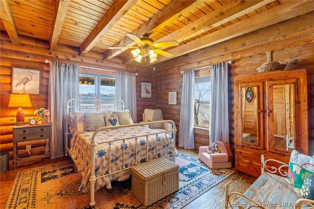 5113 Stoneview Drive, Charlestown, IN 47111