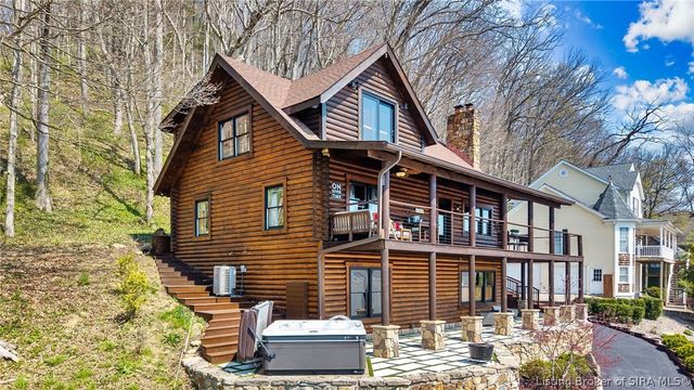 5113 Stoneview Drive, Charlestown, IN 47111