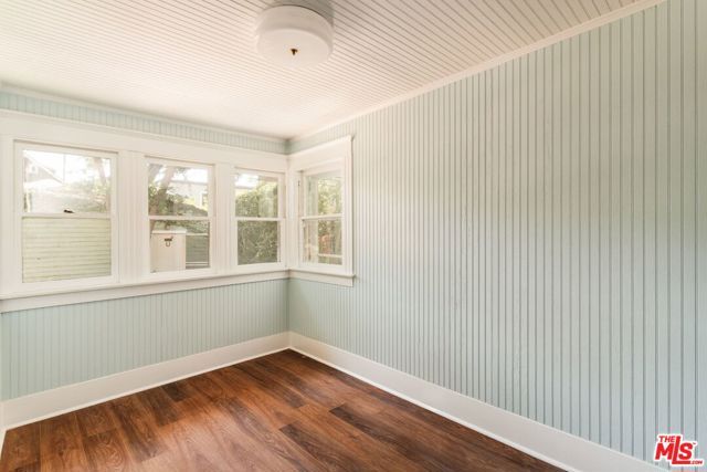 2170 W 24th Street, Los Angeles, CA 90018