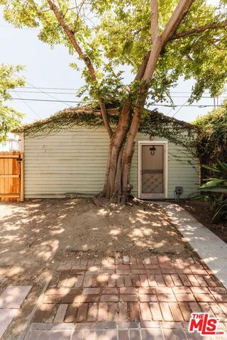 2170 W 24th Street, Los Angeles, CA 90018