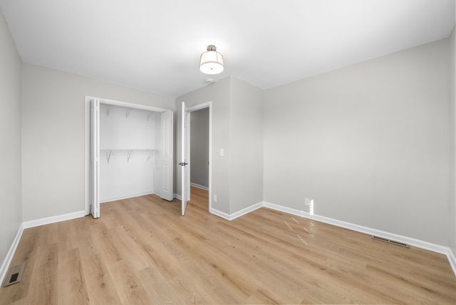 1320 Bellshire Dr, Nashville, TN 37207