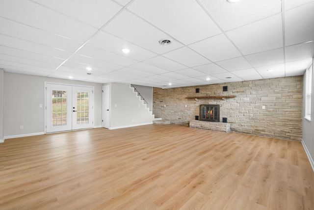 1320 Bellshire Dr, Nashville, TN 37207