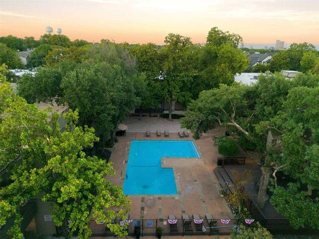 4851 Cedar Springs Road 392, Dallas, TX 75219