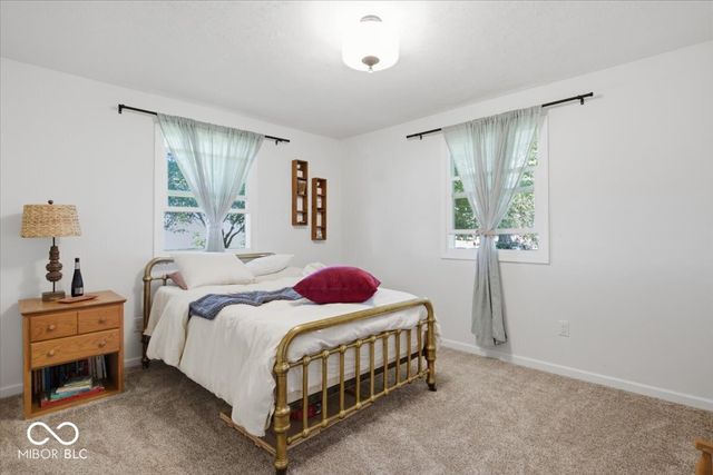 1106 S County Road 950 E, New Castle, IN 47362
