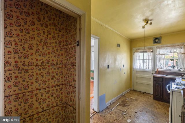 1510 GLENEAGLE RD, Baltimore, MD 21239