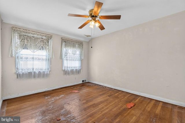 1510 GLENEAGLE RD, Baltimore, MD 21239
