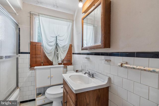 1510 GLENEAGLE RD, Baltimore, MD 21239