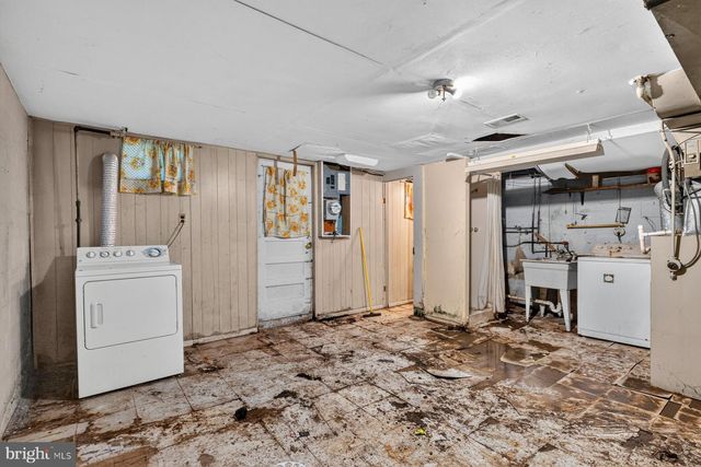 1510 GLENEAGLE RD, Baltimore, MD 21239
