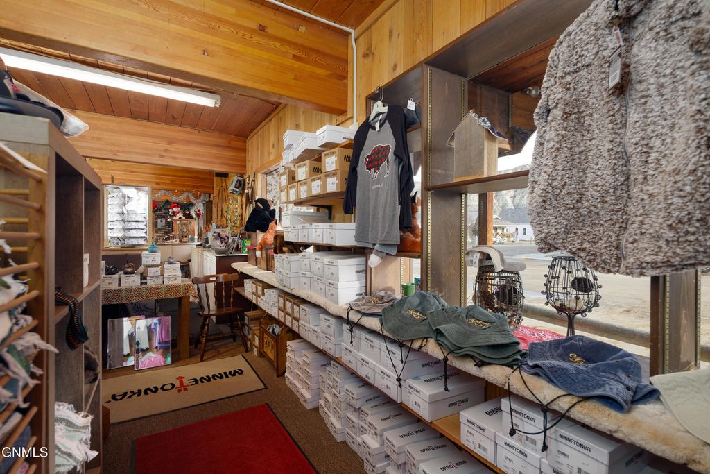 410 3rd Street NE, Medora, ND 58645 photo 27