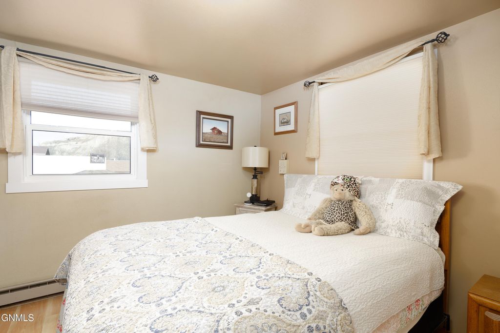 410 3rd Street NE, Medora, ND 58645 photo 39