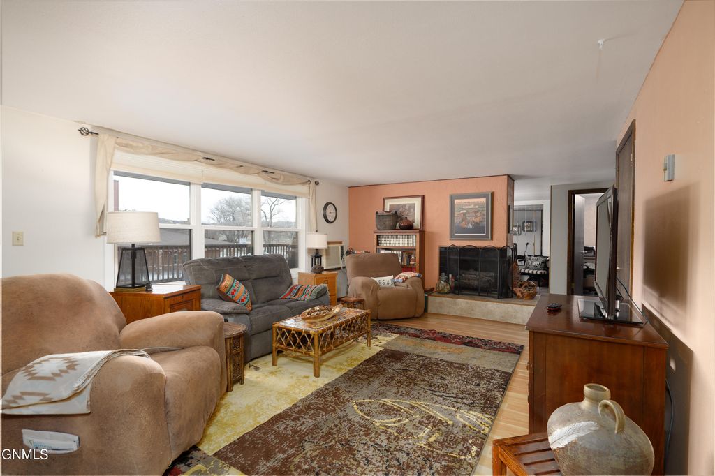 410 3rd Street NE, Medora, ND 58645 photo 40