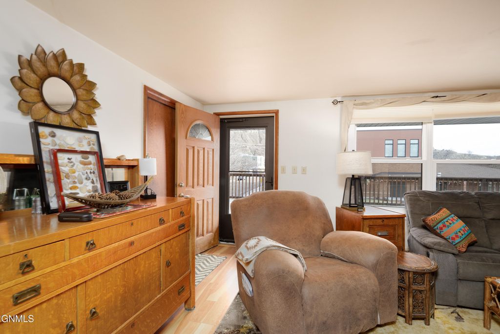 410 3rd Street NE, Medora, ND 58645 photo 41