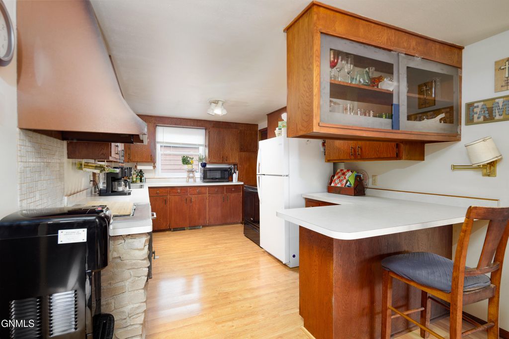 410 3rd Street NE, Medora, ND 58645 photo 45