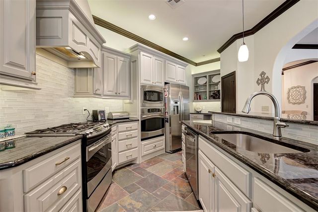 10301 Berrywood Drive, Oklahoma City, OK 73151