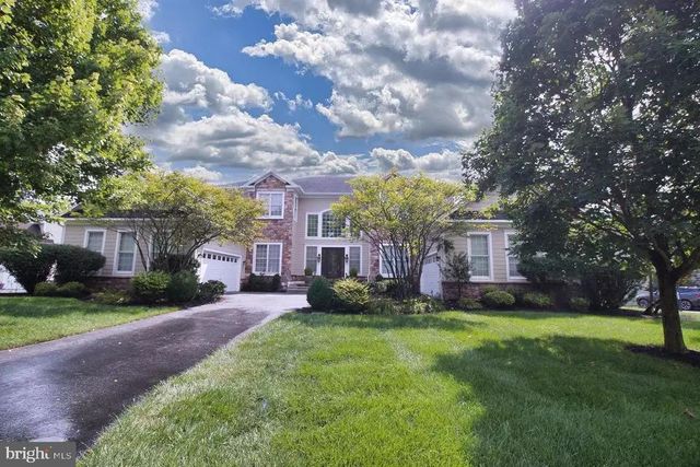 1473 W STONINGTON DR, Downingtown, PA 19335