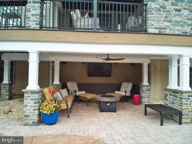 1473 W STONINGTON DR, Downingtown, PA 19335