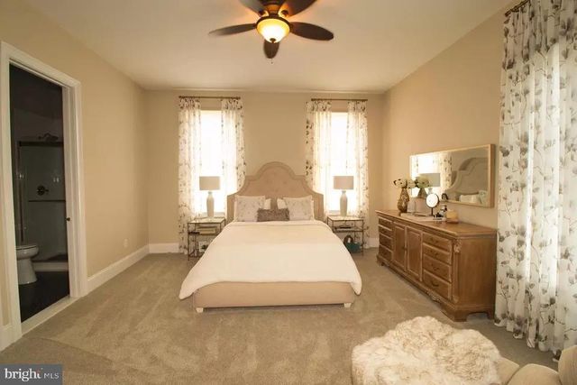 1473 W STONINGTON DR, Downingtown, PA 19335