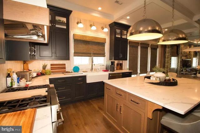 1473 W STONINGTON DR, Downingtown, PA 19335