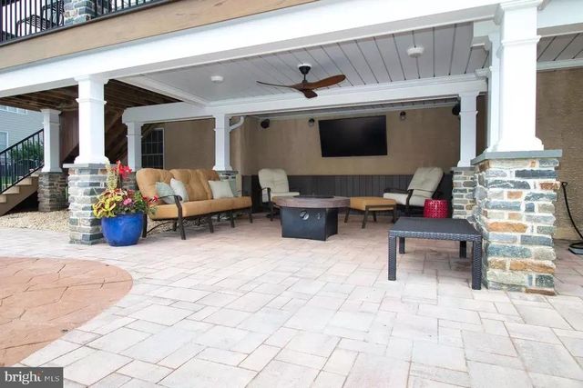 1473 W STONINGTON DR, Downingtown, PA 19335