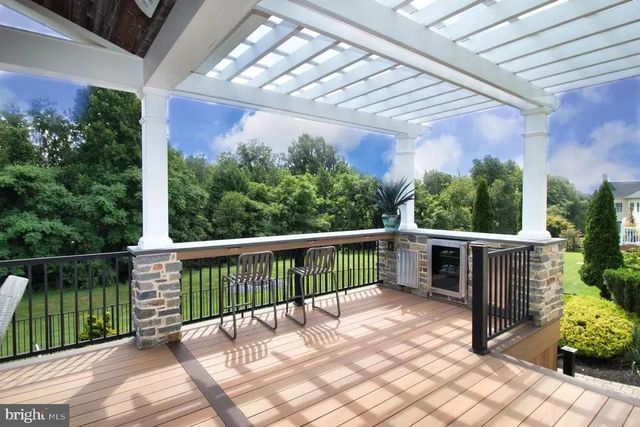1473 W STONINGTON DR, Downingtown, PA 19335