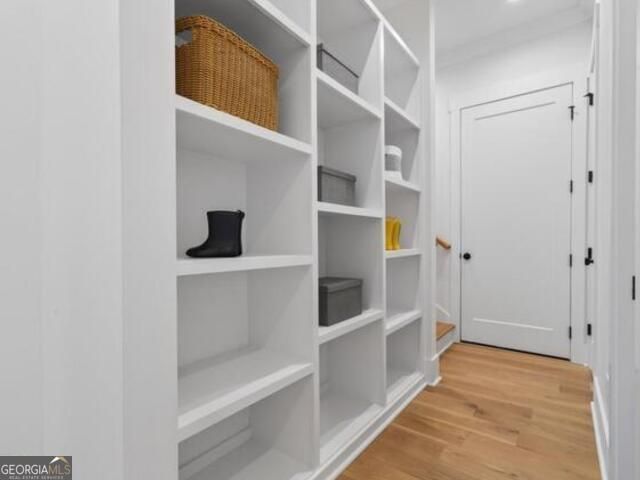 2020 Clearwater Drive, White Plains, GA 30678