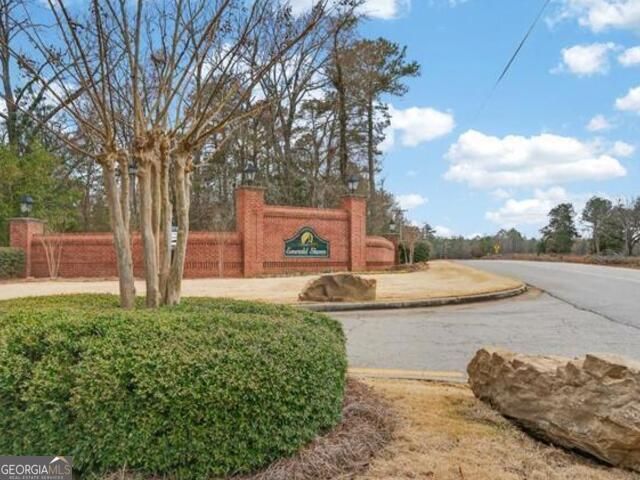 2020 Clearwater Drive, White Plains, GA 30678