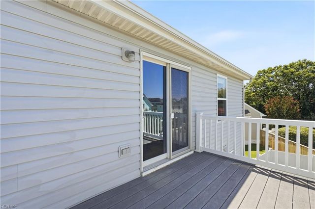 5049 Ocean WAY, Norfolk, VA 23518
