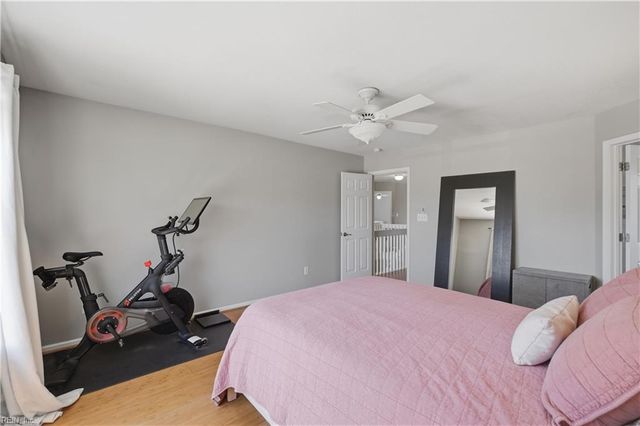 5049 Ocean WAY, Norfolk, VA 23518