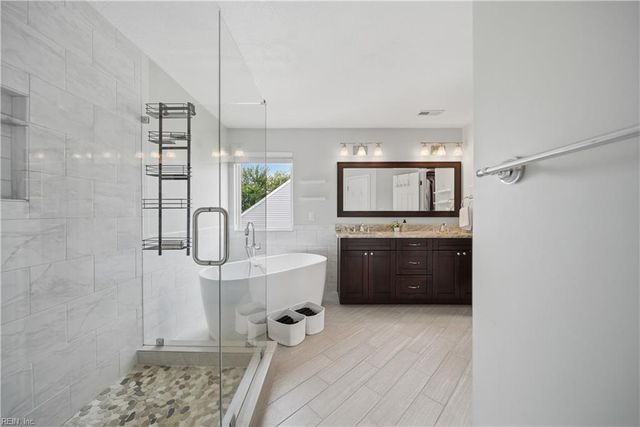 5049 Ocean WAY, Norfolk, VA 23518