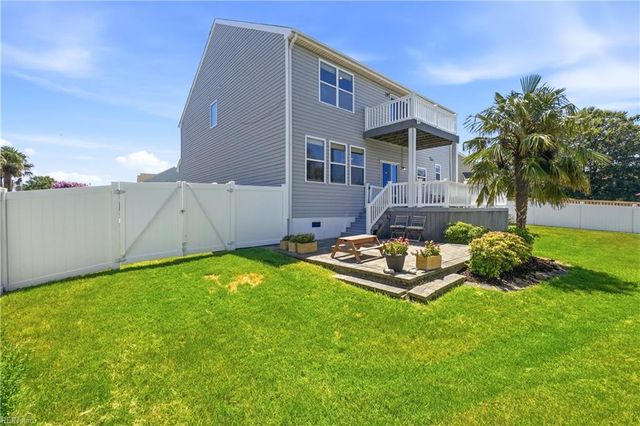 5049 Ocean WAY, Norfolk, VA 23518