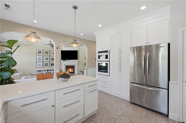 5049 Ocean WAY, Norfolk, VA 23518