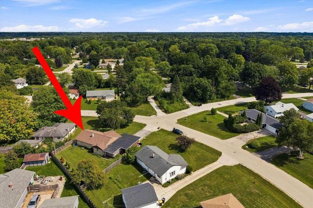 8509 N 52nd STREET, Brown Deer, WI 53223