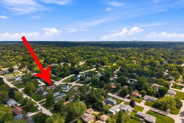8509 N 52nd STREET, Brown Deer, WI 53223