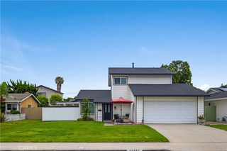 20852 Lancelot Lane, Huntington Beach, CA 92646
