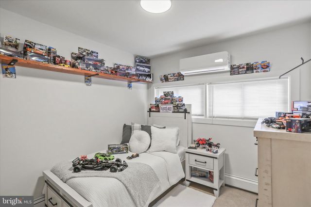 822 FIRESIDE RD, York, PA 17404