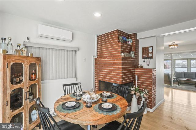 822 FIRESIDE RD, York, PA 17404