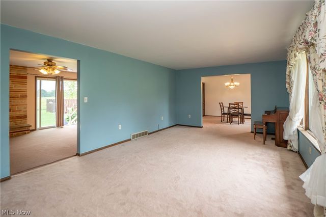 326 Airport Road NW, Warren, OH 44481